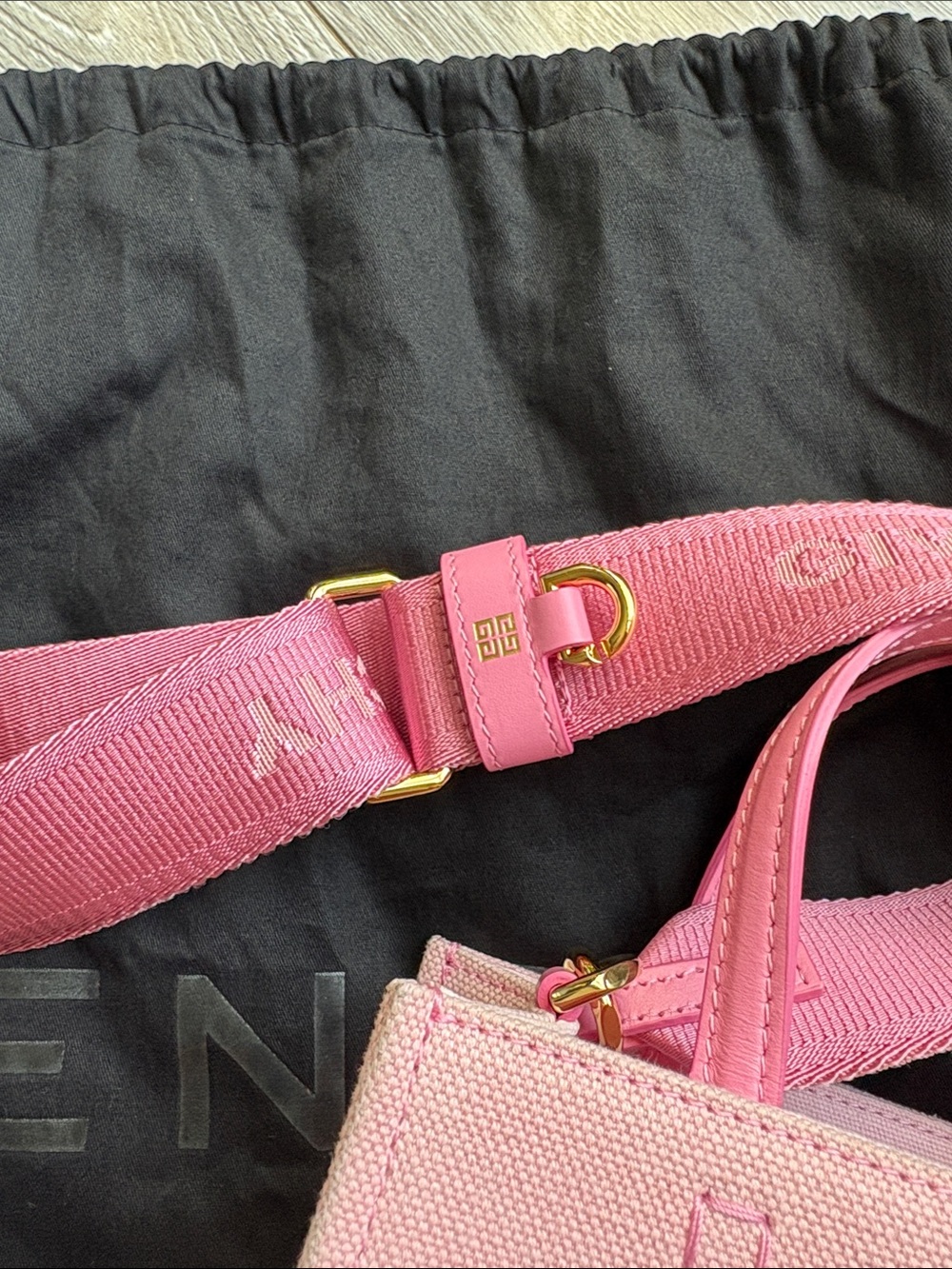 Givenchy Sling - Picture 2 of 10